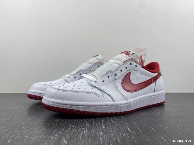 Low 1 Red Retro Varsity Jordan 705329-101 White 0825